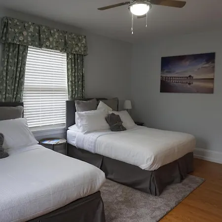 The Boardwalk Inn-3